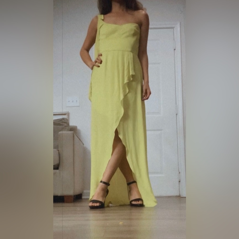 bcbgmaxazria cocktail dress in yellow gala wedding guest dresses